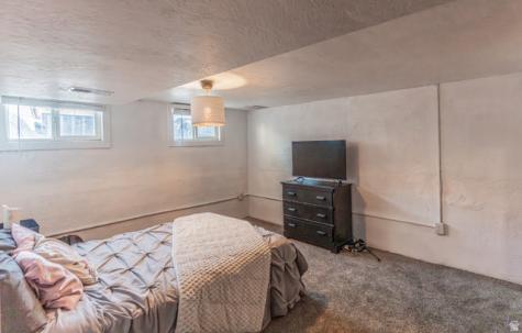 409 S 400 E Springville UT 84663