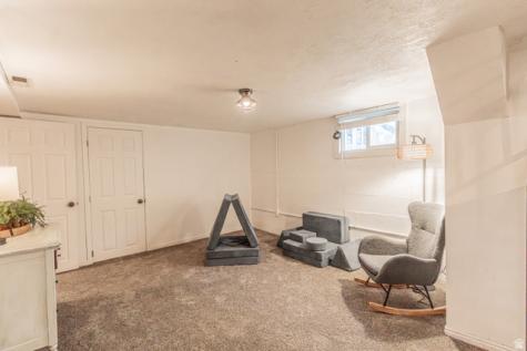 409 S 400 E Springville UT 84663