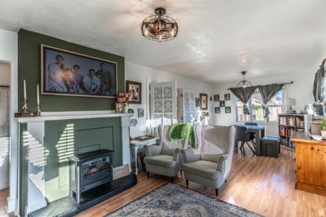 409 S 400 E Springville UT 84663