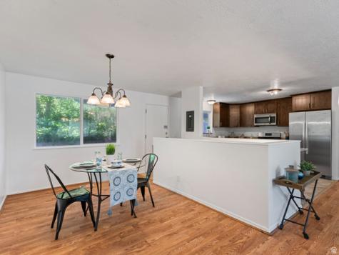 2990 E 3900 S Holladay UT 84124