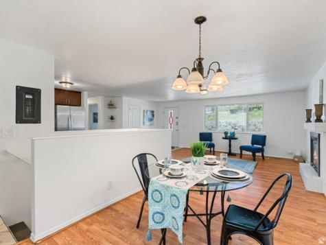 2990 E 3900 S Holladay UT 84124