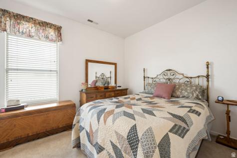 77 S 2000 E St. George UT 84790
