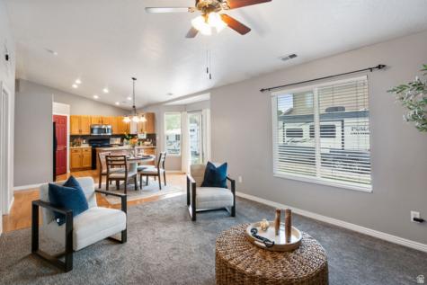449 N 100 W Springville UT 84663