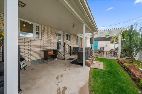 781 N 300 E Tremonton UT 84337