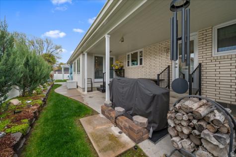 781 N 300 E Tremonton UT 84337