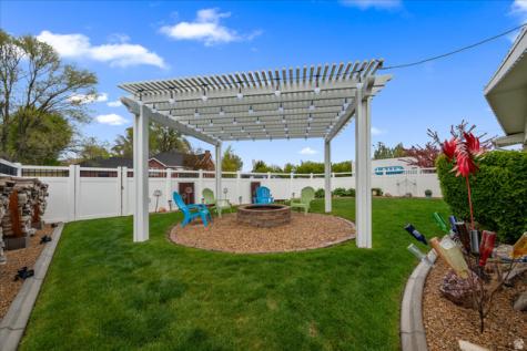 781 N 300 E Tremonton UT 84337