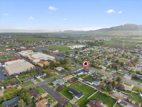 781 N 300 E Tremonton UT 84337