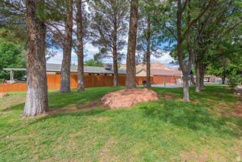 4400 W State Street Hurricane UT 84737