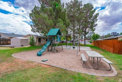 4400 W State Street Hurricane UT 84737