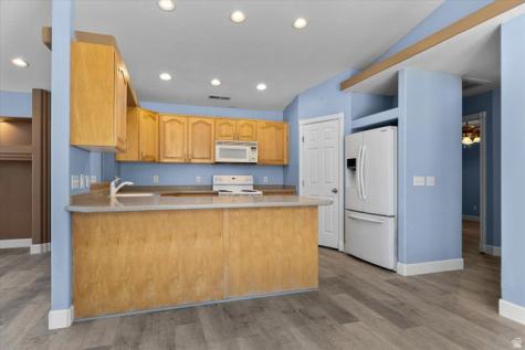 4400 W State Street Hurricane UT 84737