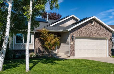 1095 N 2925 W Layton UT 84041