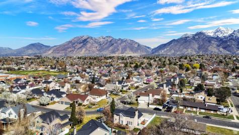 8450 S 865 E Sandy UT 84094