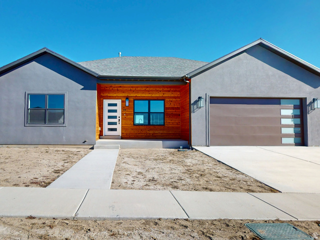 838 N 1880 E Price UT 84501