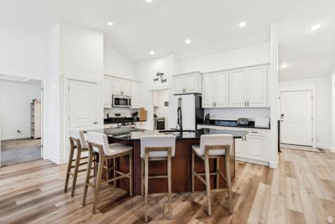 5032 N Foxtail Way Eagle Mountain UT 84005