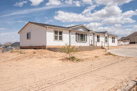 1637 E Midvalley Road Enoch UT 84721