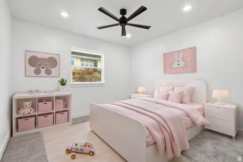 120 N 900 E Hyde Park UT 84318