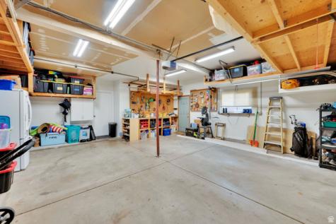2098 E 10140 S Sandy UT 84092