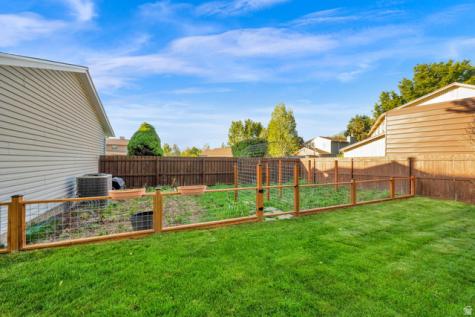 2098 E 10140 S Sandy UT 84092