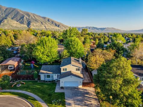 2098 E 10140 S Sandy UT 84092