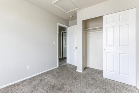 4239 W 5325 S Roy UT 84067