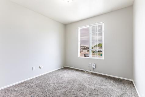 4239 W 5325 S Roy UT 84067