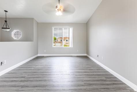 4239 W 5325 S Roy UT 84067