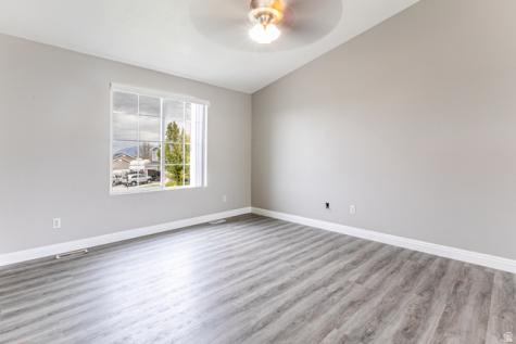 4239 W 5325 S Roy UT 84067