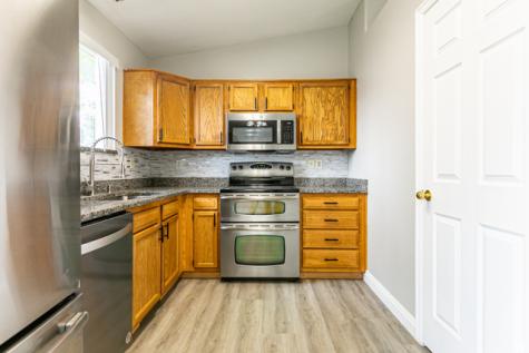 4239 W 5325 S Roy UT 84067