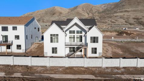 1872 S 100 E Payson UT 84651