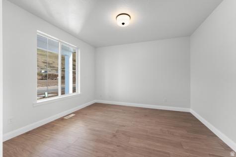 1872 S 100 E Payson UT 84651