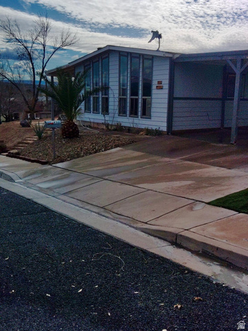 185 N 2750 E St. George UT 84790
