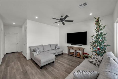 6034 S White Trails Drive St. George UT 84790