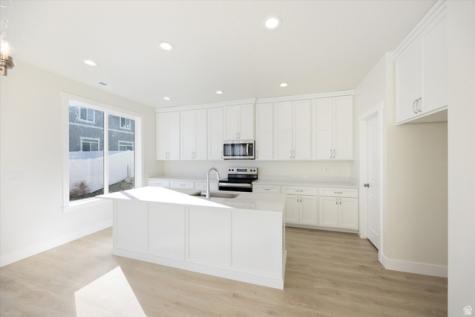 3350 E Baywater Eagle Mountain UT 84005