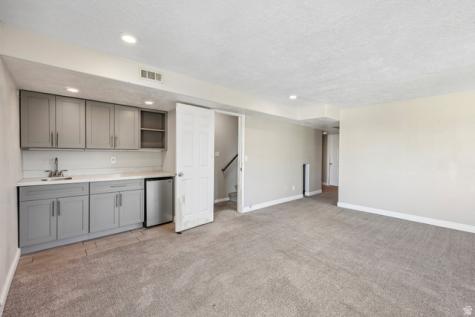 1573 E 900 S Provo UT 84606