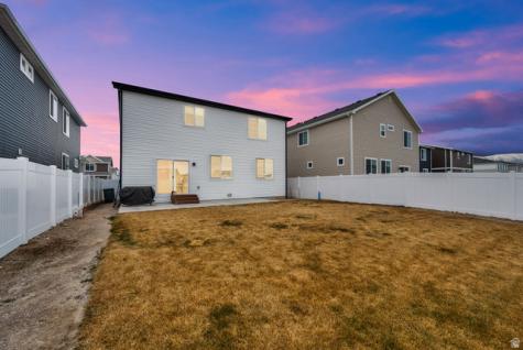 143 E Arcade Drive Saratoga Springs UT 84045