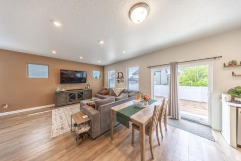 1117 S 1275 W Clearfield UT 84015