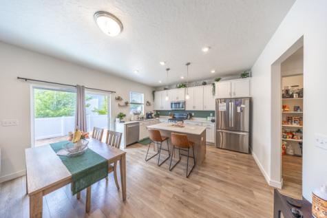 1117 S 1275 W Clearfield UT 84015