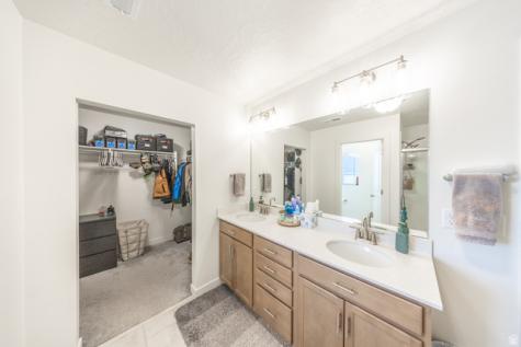 1117 S 1275 W Clearfield UT 84015