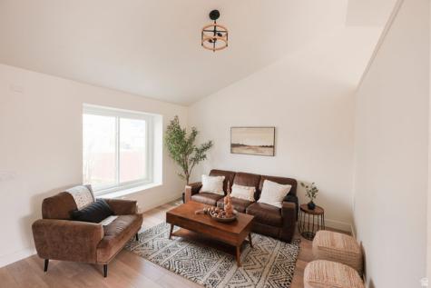1012 W 2525 N Layton UT 84041