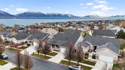 141 E Cottage Cove Saratoga Springs UT 84045