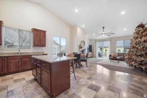 141 E Cottage Cove Saratoga Springs UT 84045