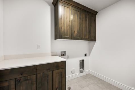 339 N 3250 W West Point UT 84015