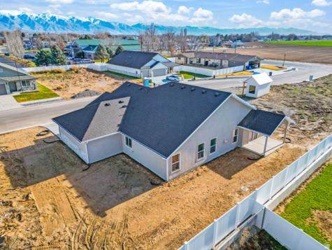 339 N 3250 W West Point UT 84015