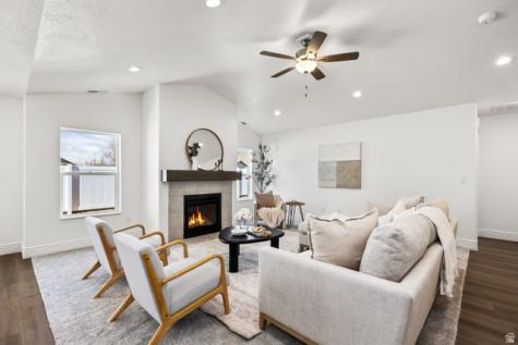 339 N 3250 W West Point UT 84015