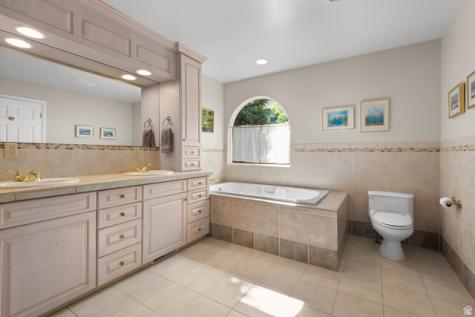 2931 E Robidoux Road S Sandy UT 84093