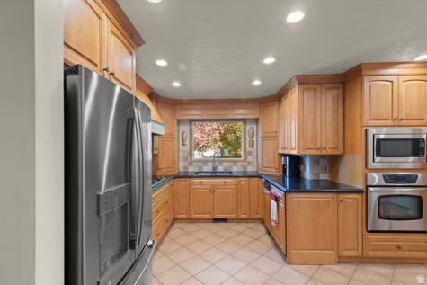 2931 E Robidoux Road S Sandy UT 84093