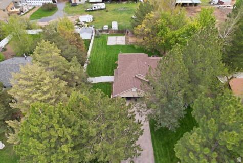 160 N 100 E Hyde Park UT 84318