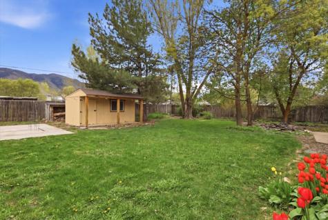160 N 100 E Hyde Park UT 84318