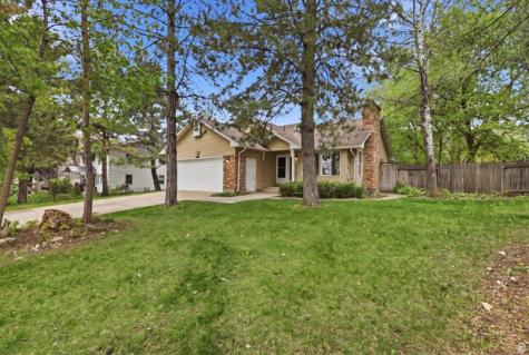 160 N 100 E Hyde Park UT 84318