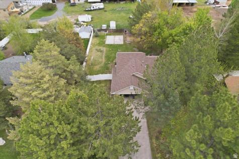 160 N 100 E Hyde Park UT 84318